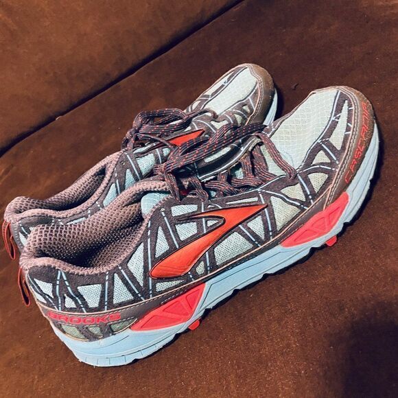 Very Good Brooks Trail Running Cascadia 6 7 Womens 10 US 42 EUR Blue Red grey - Picture 5 of 7